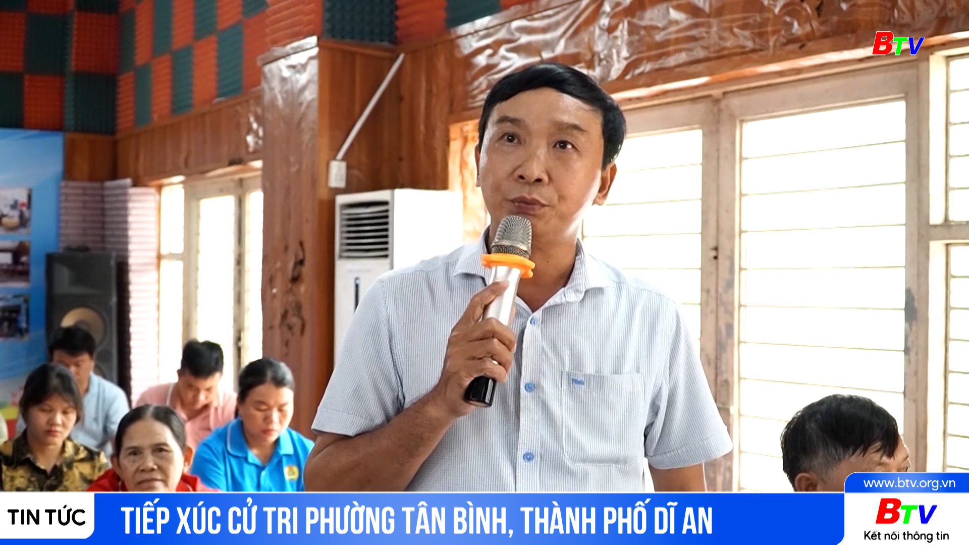 Tiếp xúc cử tri phường Tân Bình, thành phố Dĩ An